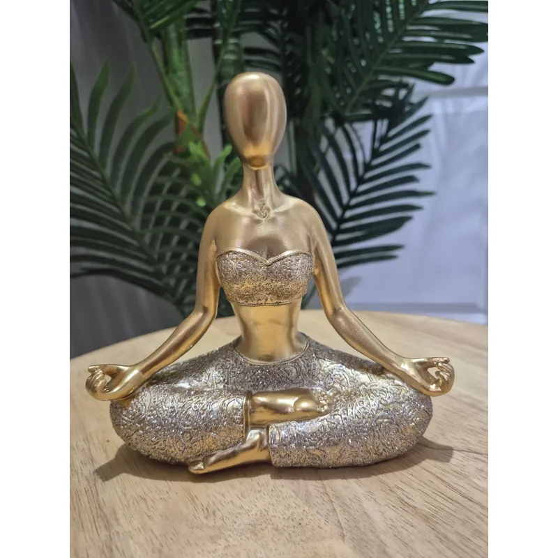 GENERICO - Adorno Dama Dorada Yoga 18x6x16 cm