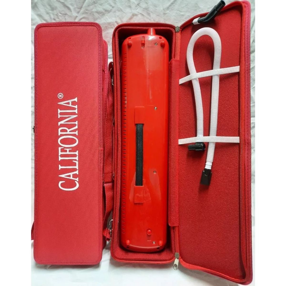 CALIFORNIA - Melódica ORIGINAL de 37 teclas "CALIFORNIA" - ROJO