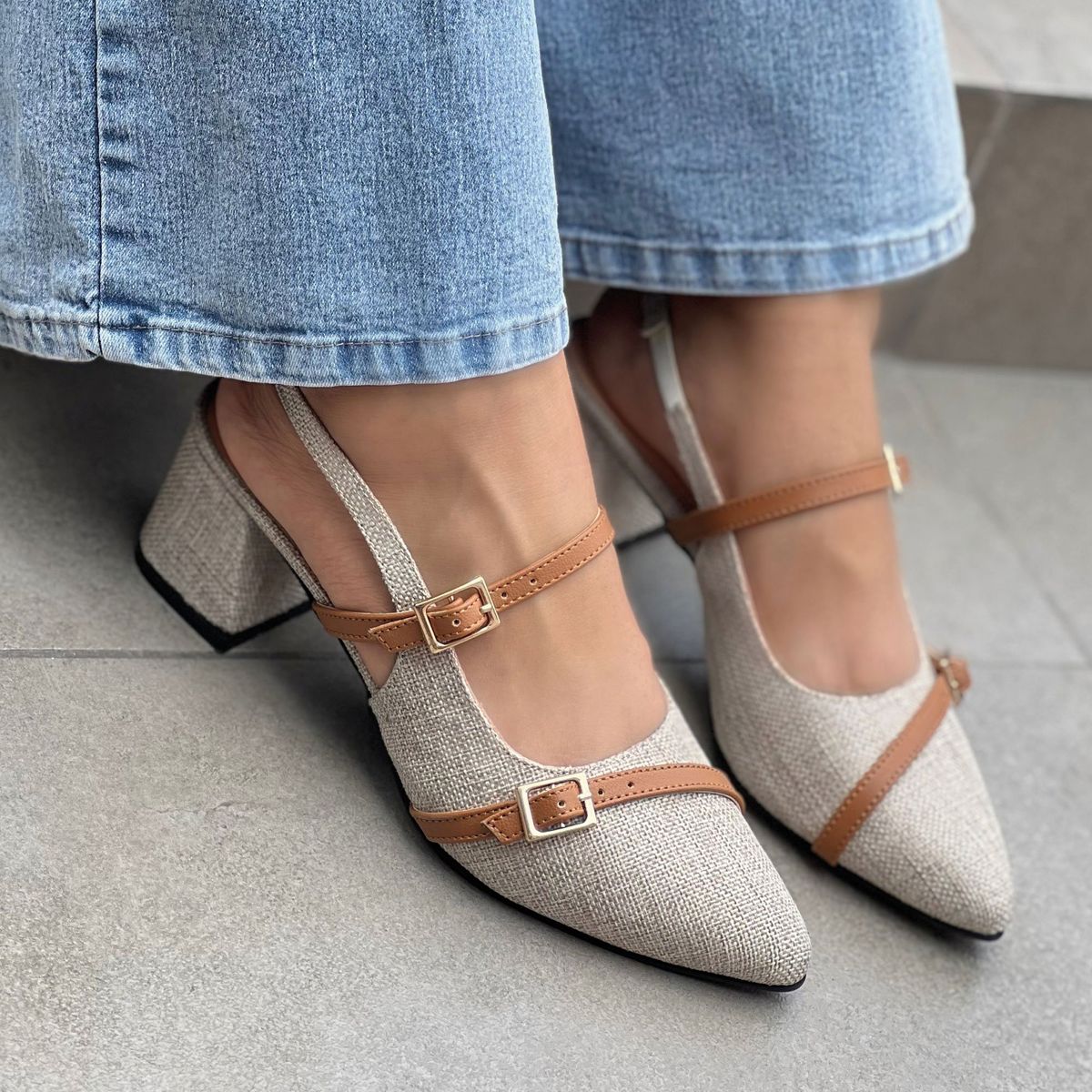 GENERICO - Zapatos de tacon Camel con tejido Maya