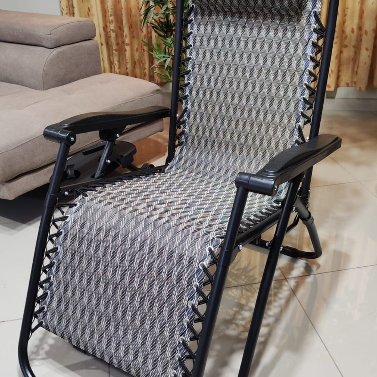 GENERICO - SILLA PLEGABLE RECLINABLE REPOSERA DE TERRAZA GRAVEDAD CERO BANDEJA PORTA VASO