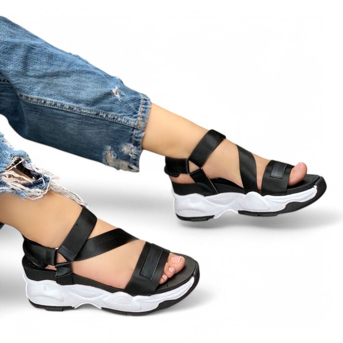 GENERICO - Sandalia Mujer Futurista Plataforma 4 Cm 2086L-55 Color Negro