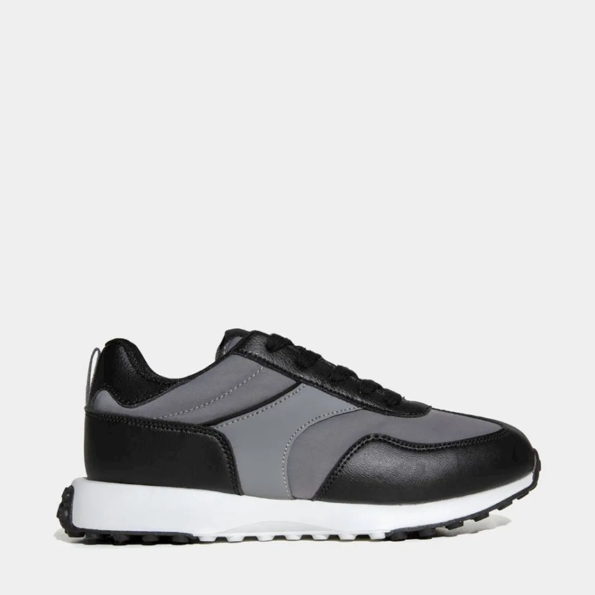 R18 - Zapatillas Urbanas R18 Junior R18-I0017