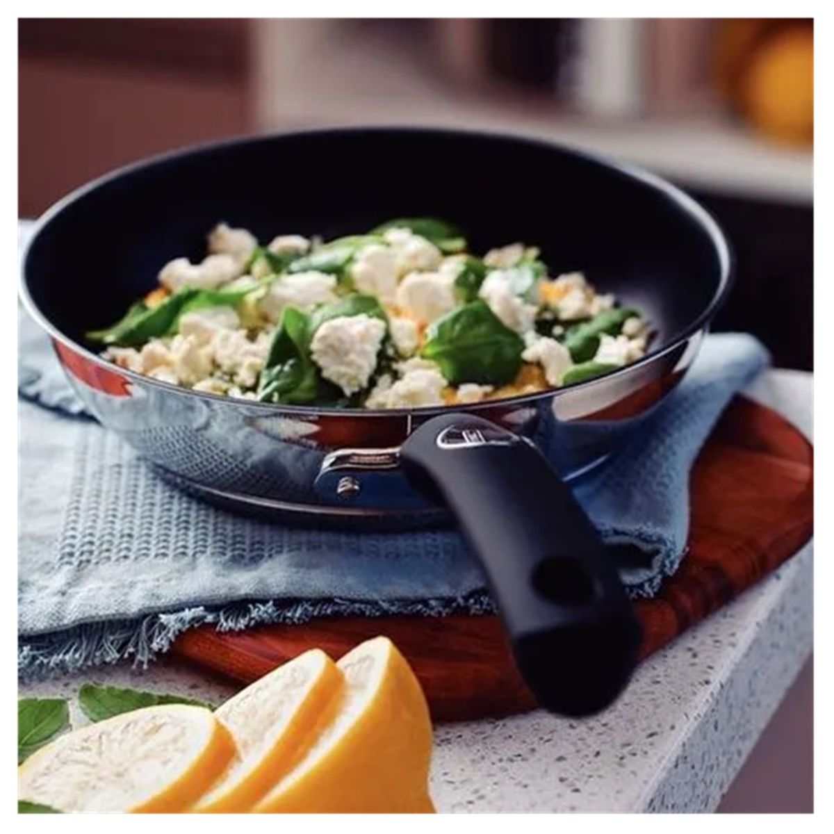 TRAMONTINA - Sarten Tramontina acero inox Rev-Antiad 24Cm -210 Lt Solar Silicone