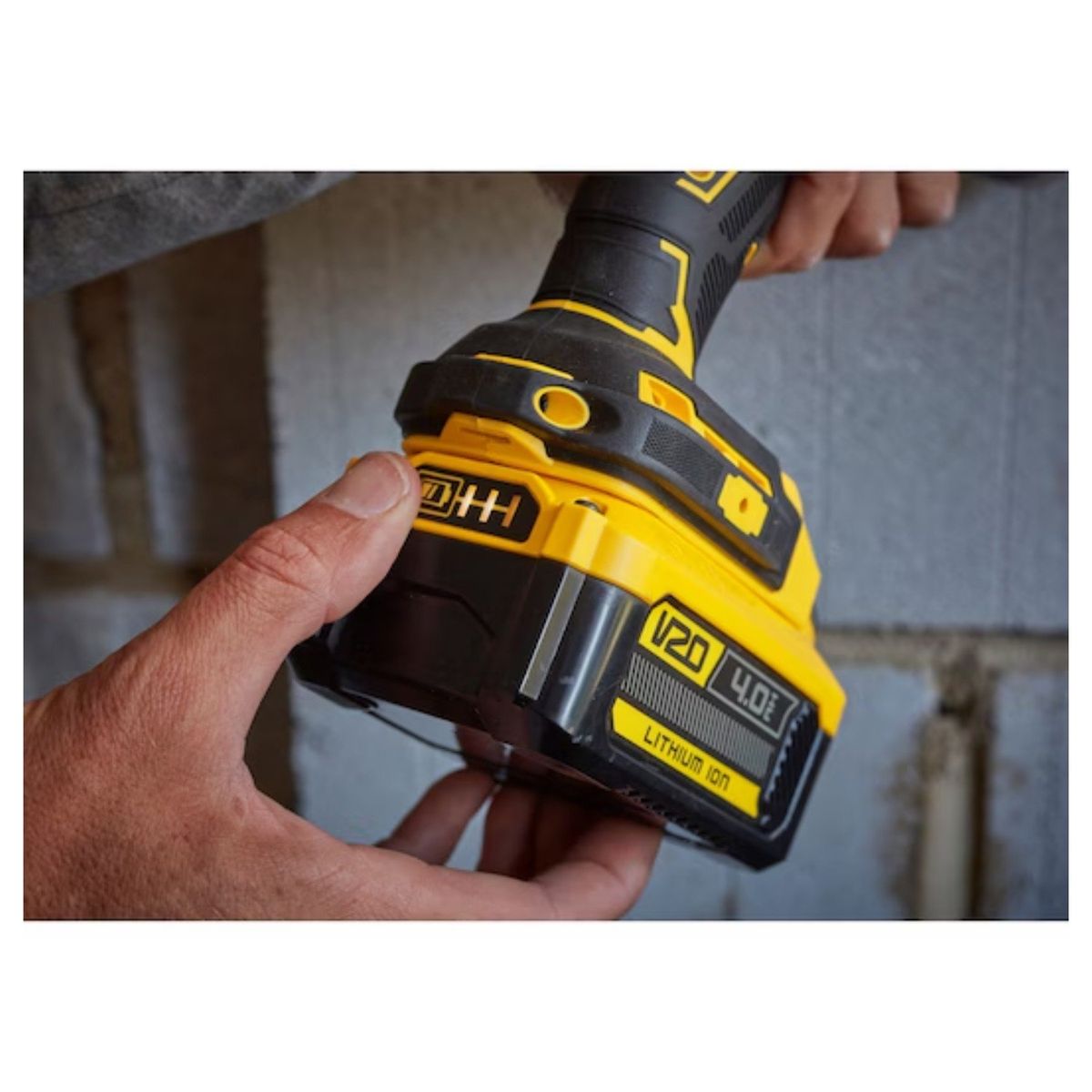 STANLEY - Batería 20V MAX  4Ah Stanley