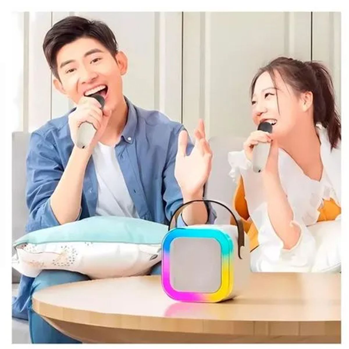 GENERICO - PARLANTE BLUETOOTH CON LUCES RGB Y MICROFONO INALAMBRICO ROSADO