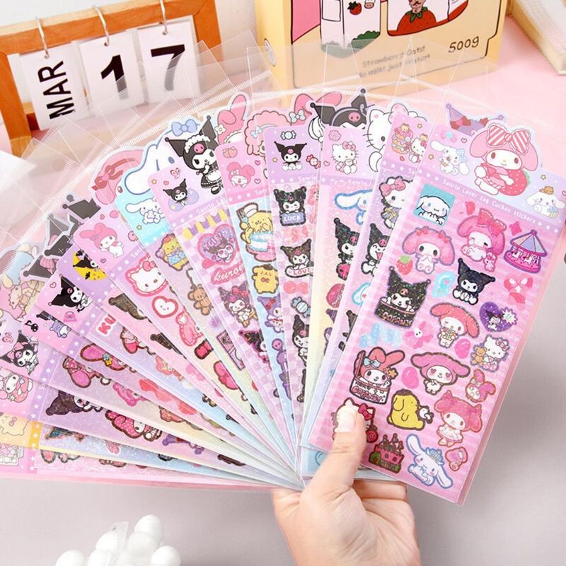 GENERICO - Sticker sanrio pack de 4 und