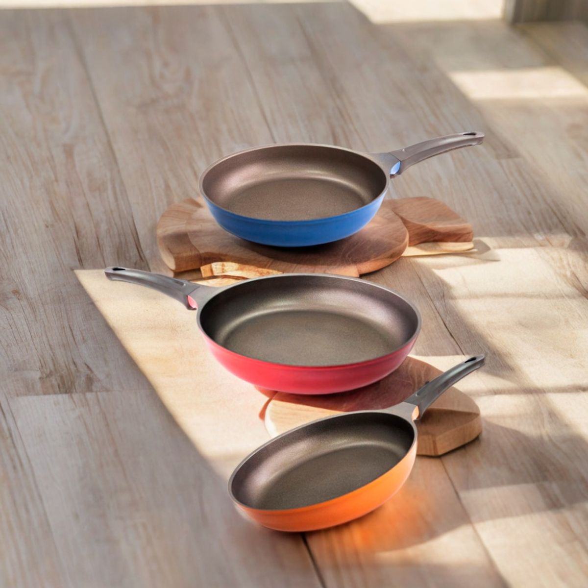 ROICHEN - Pack sartenes-26cm azul+28cm naranja+30cm rojo
