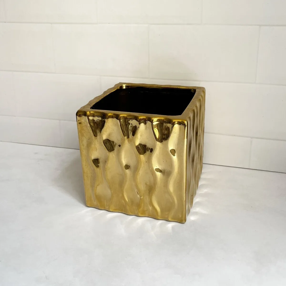 GENERICO - Maceta dorada para arreglos artificiales