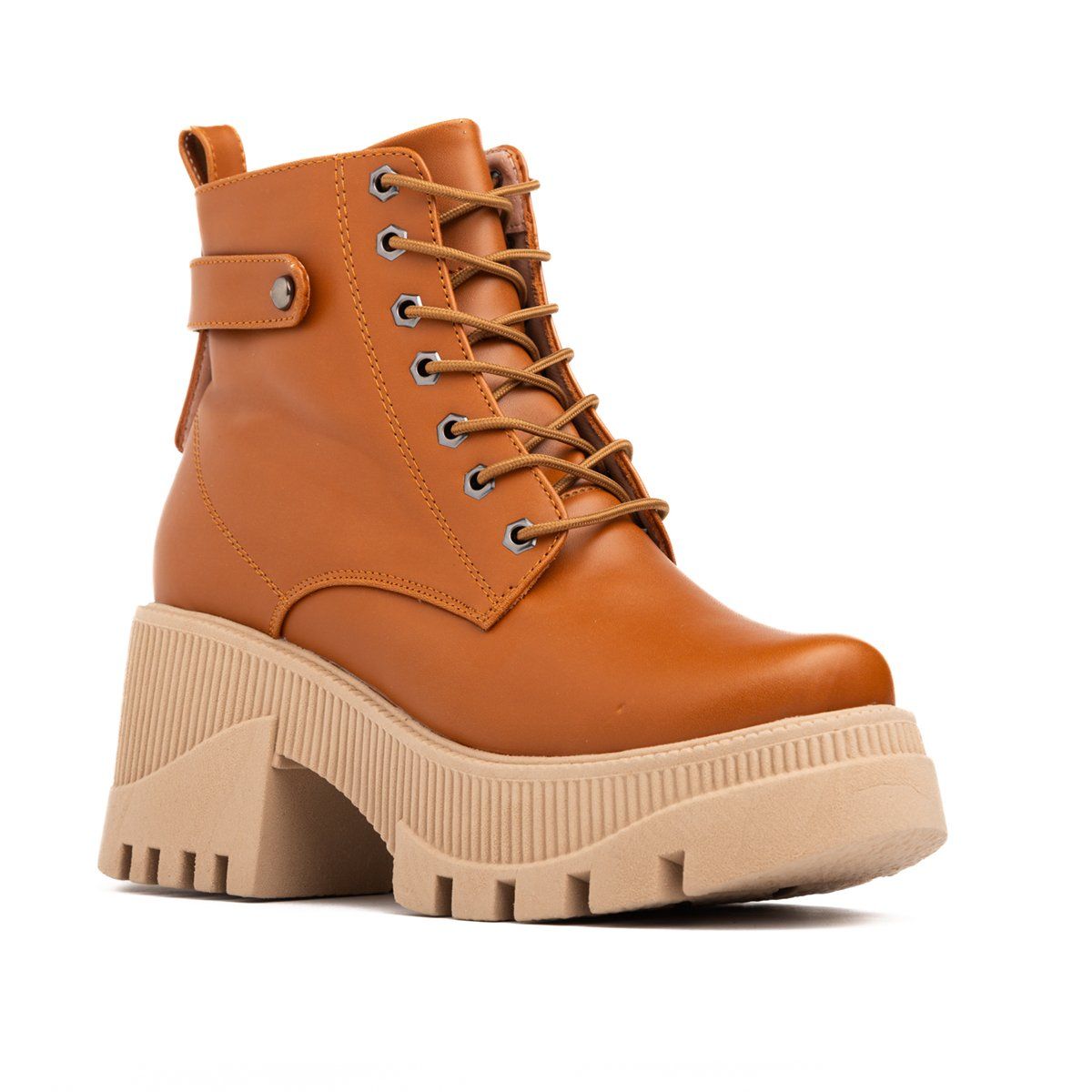 NEBULA - Bota Phayl - Nébula - Camel