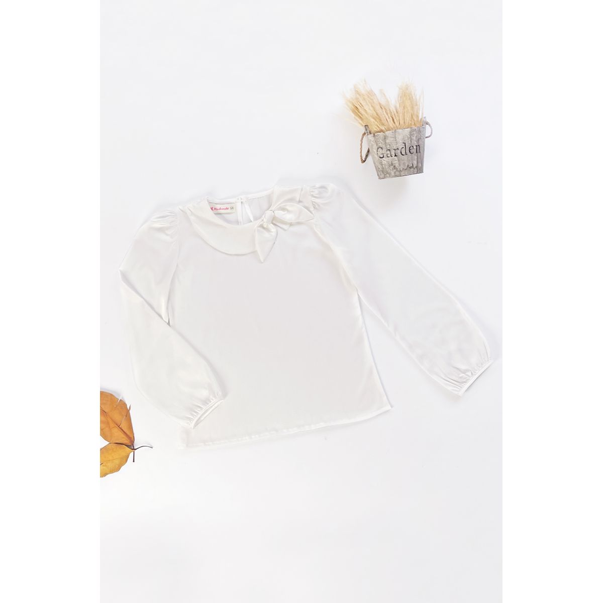 KIDS MASHMELO - Blusa de Seda con Cuello Bebé Asimétrico y Lazo para Niña