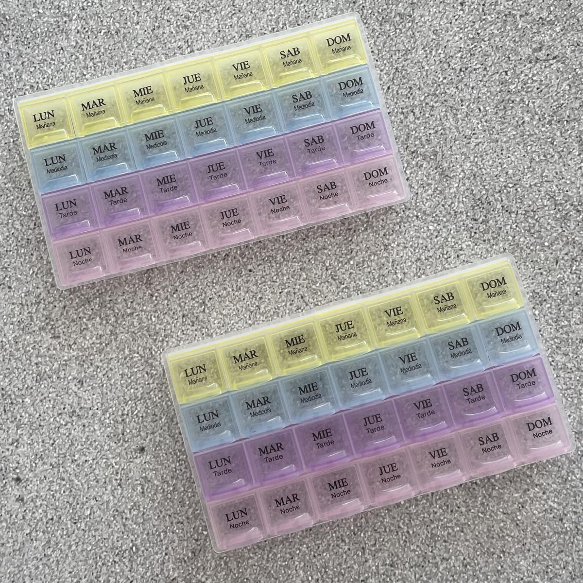 GENERICO - Pastillero Semanal 4 tomas diarias 28 compartimientos