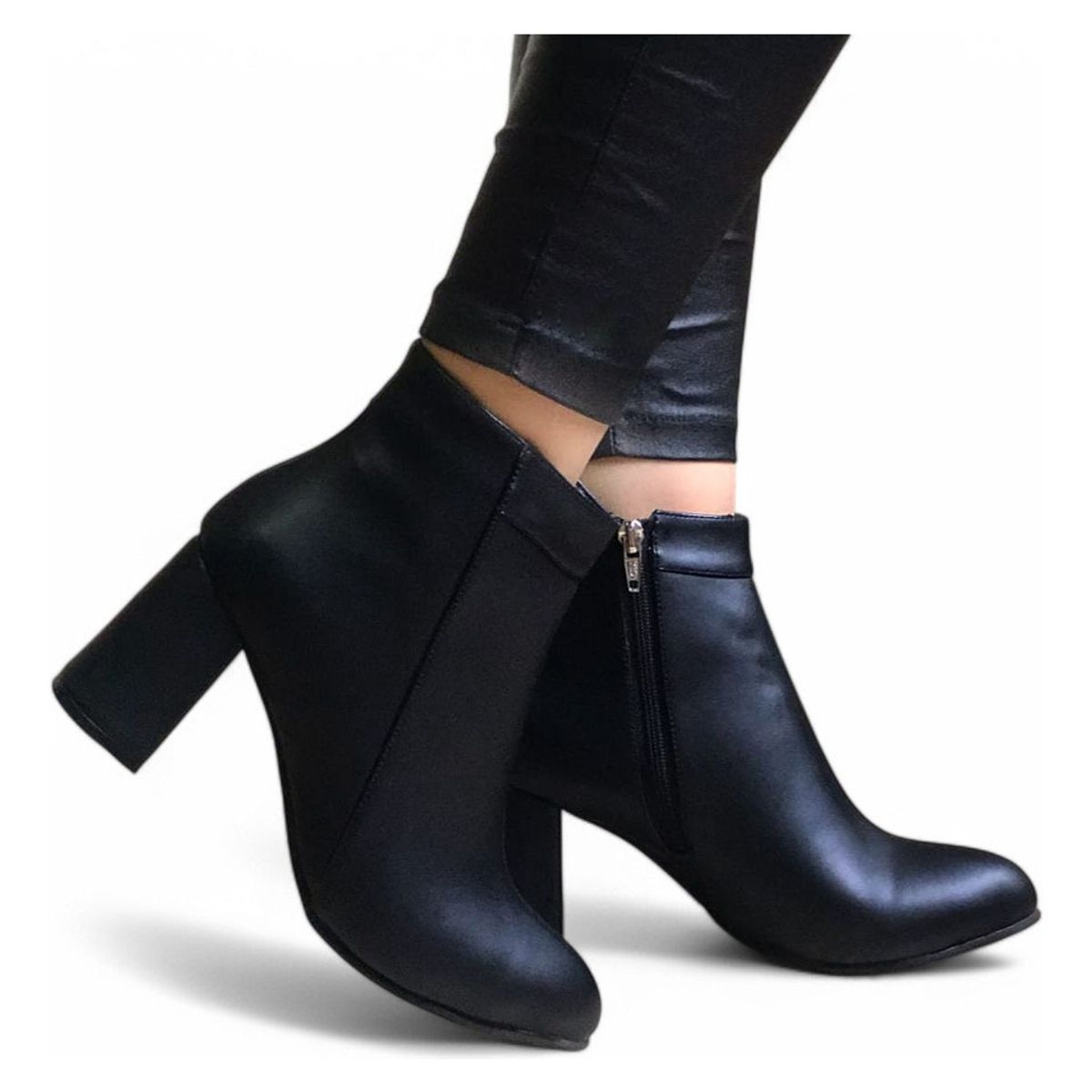 GENERICO - Bota Mujer Taco 9 2086L-60 Color Negro