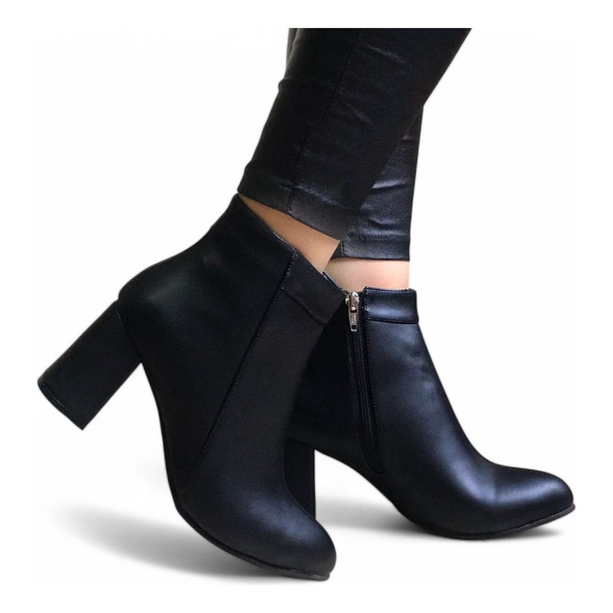 GENERICO - Bota Mujer Taco 9 2086L-60 Color Negro