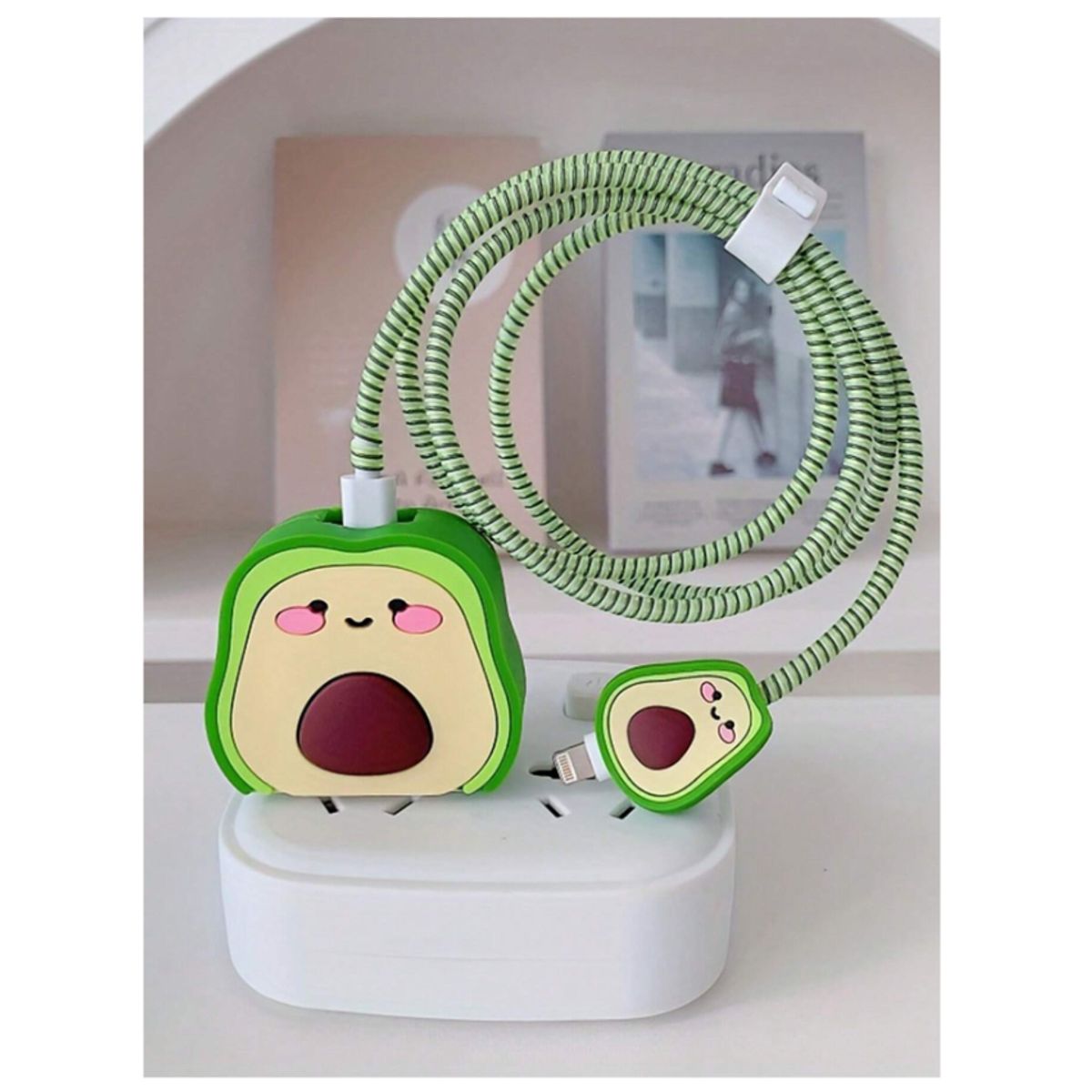 GENERICO - CASE PROTECTOR DE PALTITA PARA CARGADOR DE IPHONE