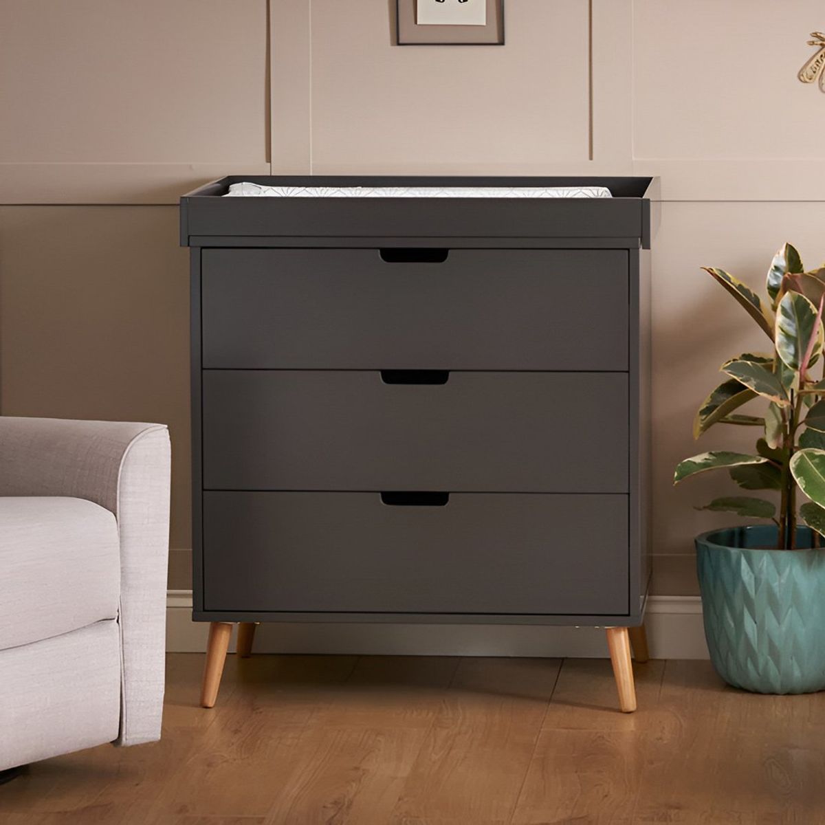 GENERICO - Cómoda Cambiador Para Bebé Maya 3 Cajones Plomo 75 cm Huk