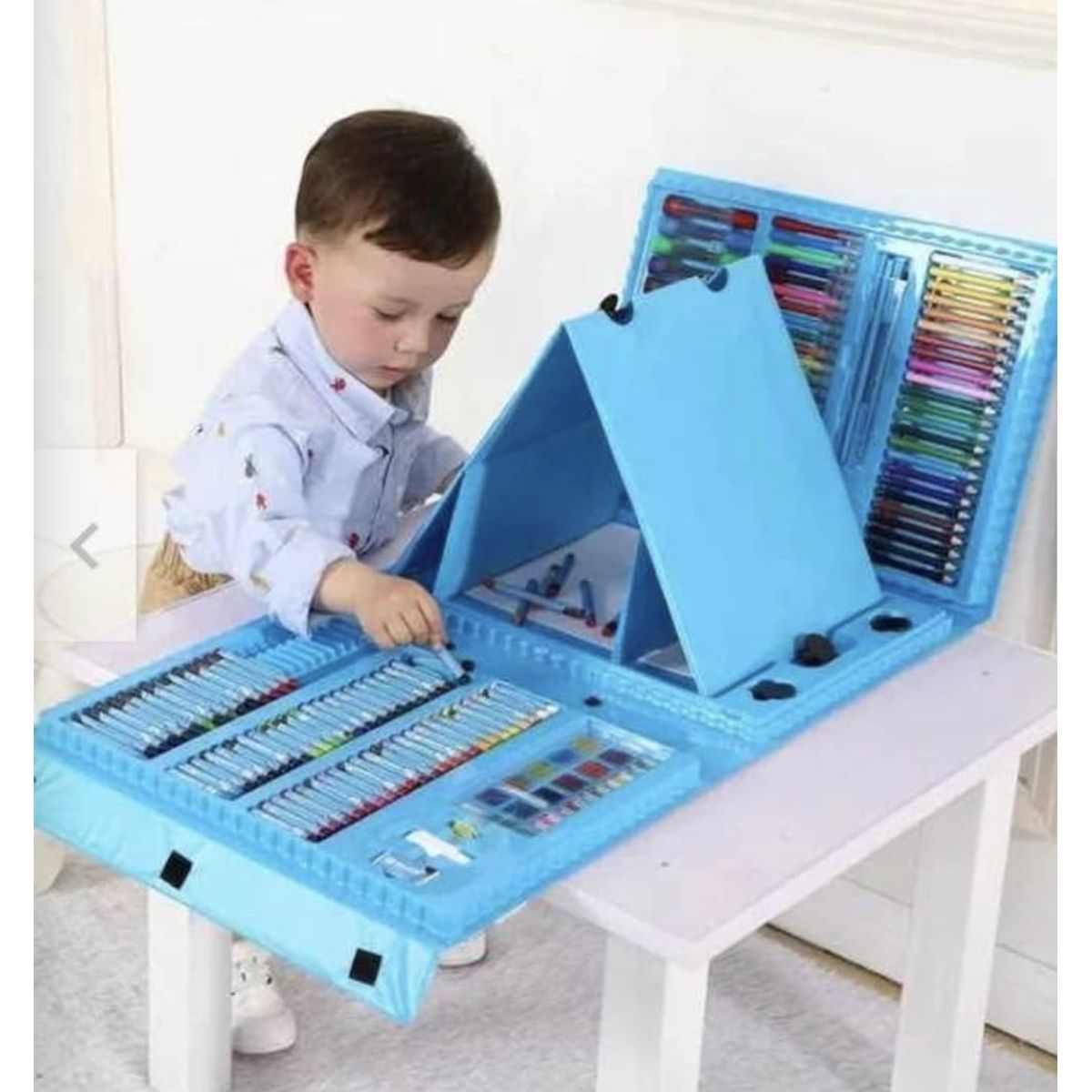 GENERICO - SET DE ARTE ESTUCHE DE COLORES 208 PIEZAS CELESTE