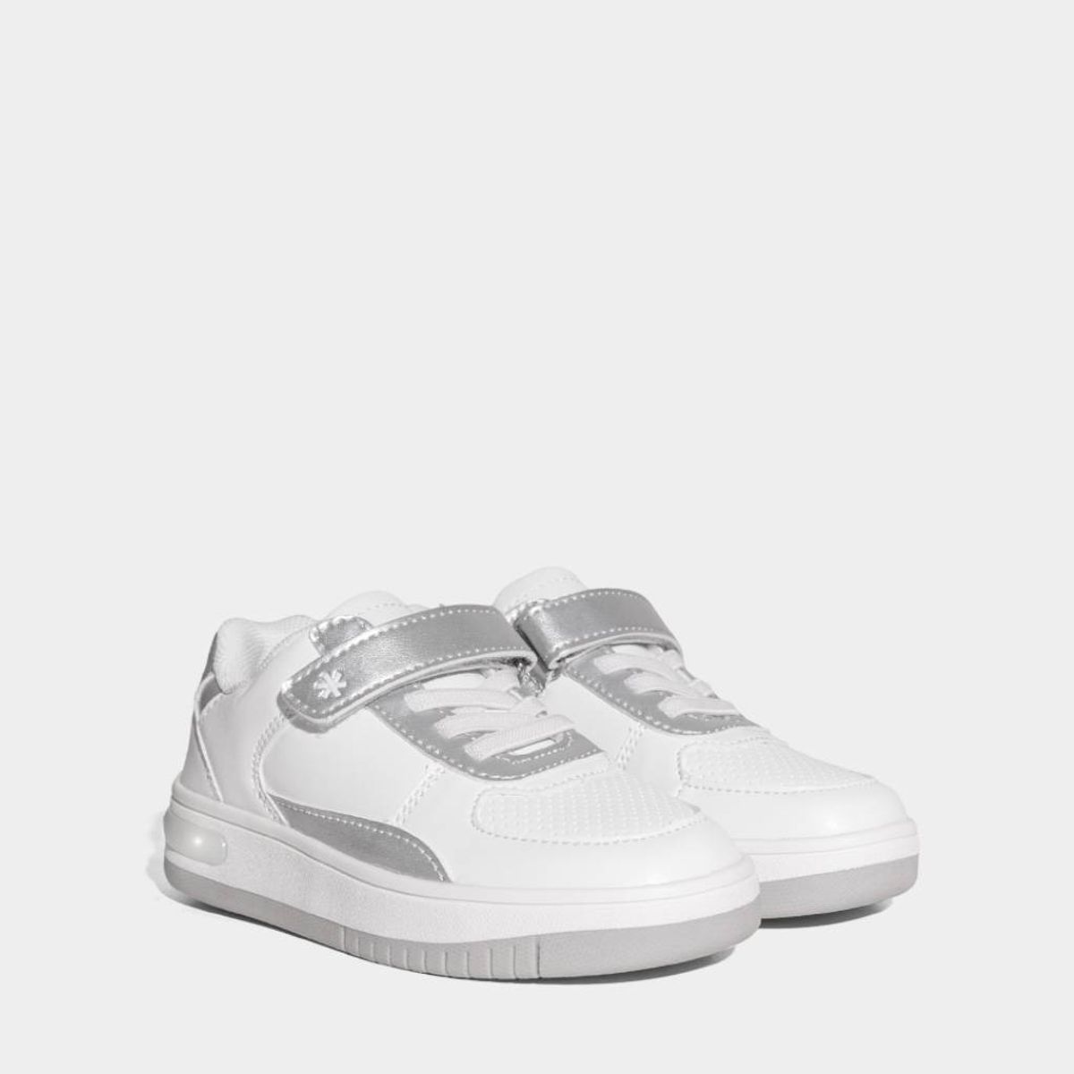 R18 - Zapatillas Urbanas R18 Infante R18-I0036