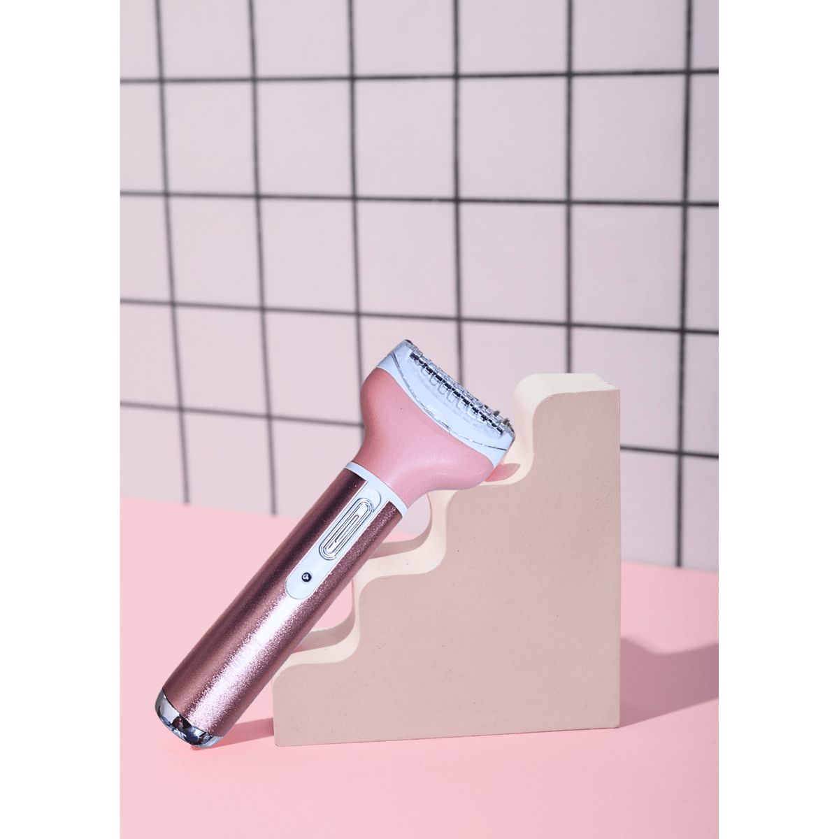 KEMEI - Depiladora Recargable 4 en 1 Kemei – Suavidad Perfecta al Instante