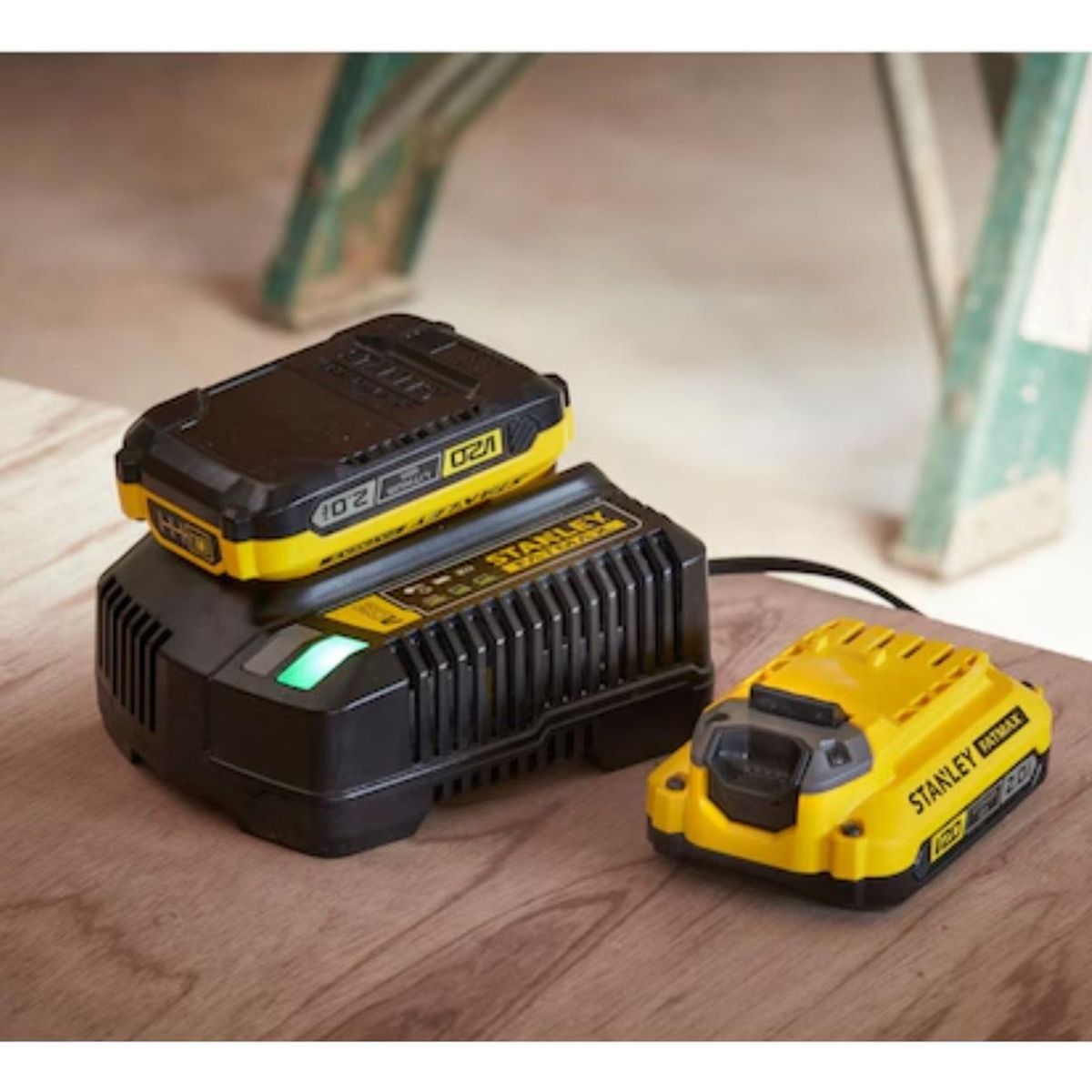 STANLEY - SBG700-B2SB204-B2SC200-B2