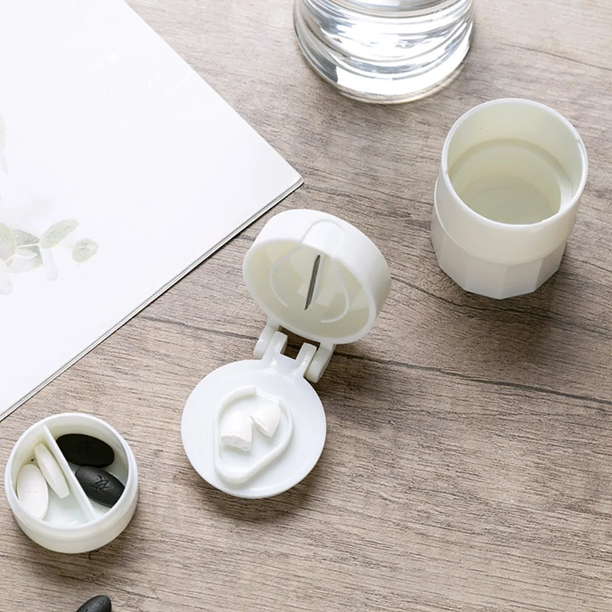 GENERICO - Triturador de Pastillas Cortador con Pastillero