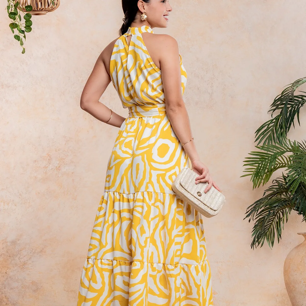 ARMA TU LOOK - VESTIDO BELLAGIO CUELLO HALTER DE SEDA CON CINTURÓN ARMA TU LOOK