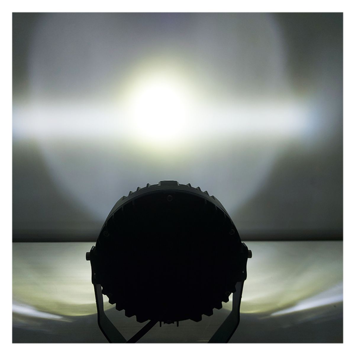 GENERICO - Par Faro Force Iron 7 PuLG 180w 12/36v Blanco 4 Funciones