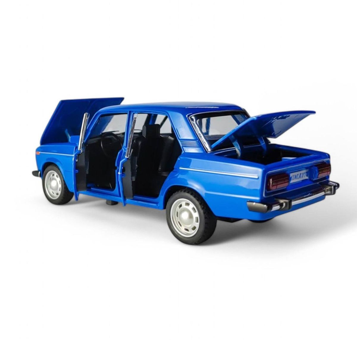 GENERICO - Lada 2106 Soviético clásico