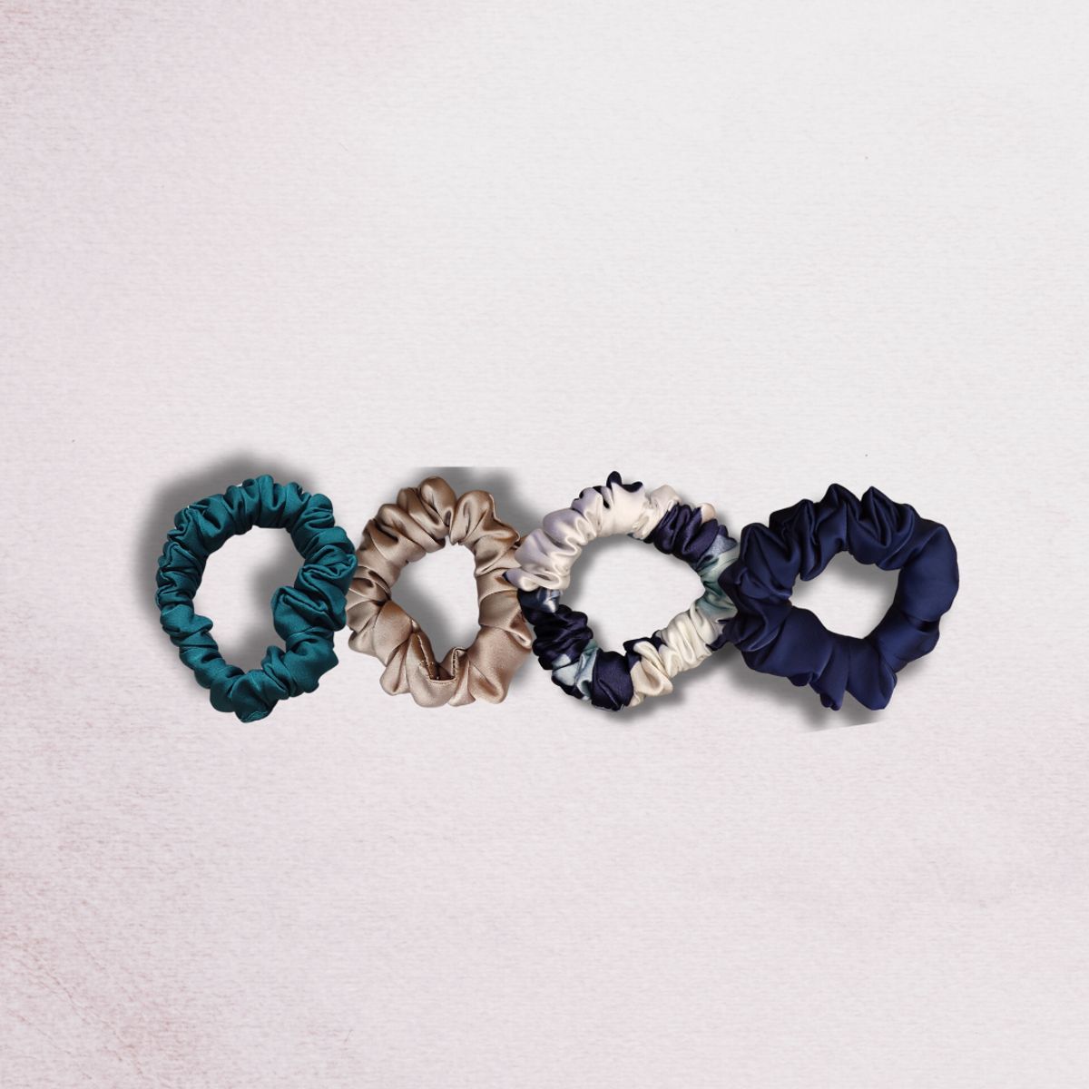 SENSA SILK - Scrunchies de seda tamaño mini no marca ni quiebra el cabello