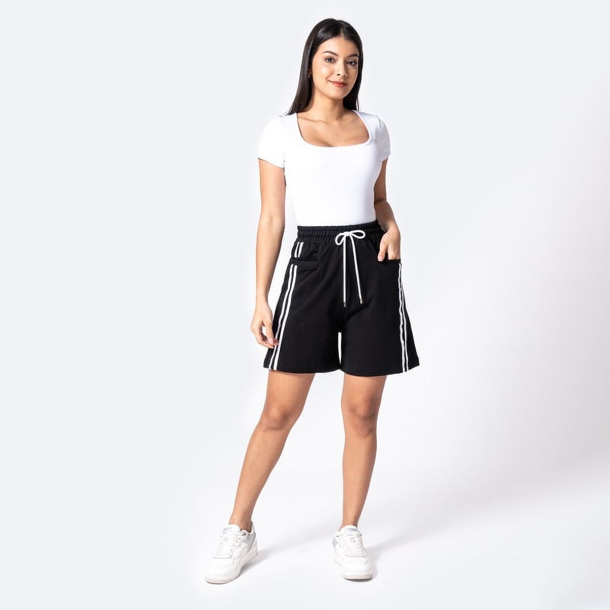 PIONIER - Short French Terry Mujer Xhuniell Pionier