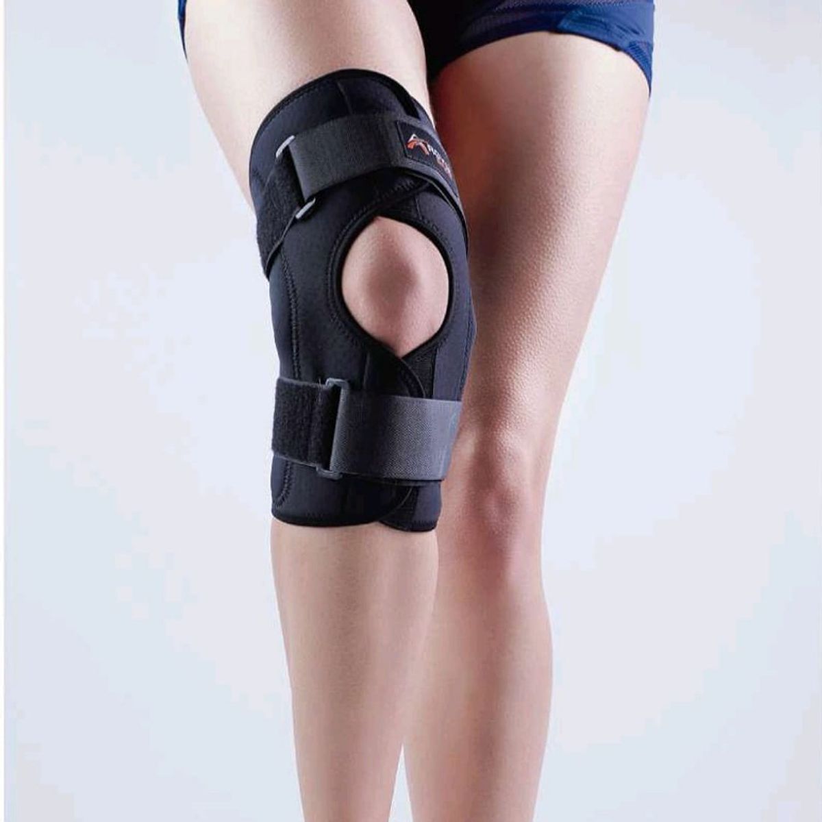 ARGYM - Rodillera articulada Branson  Negro Talla L