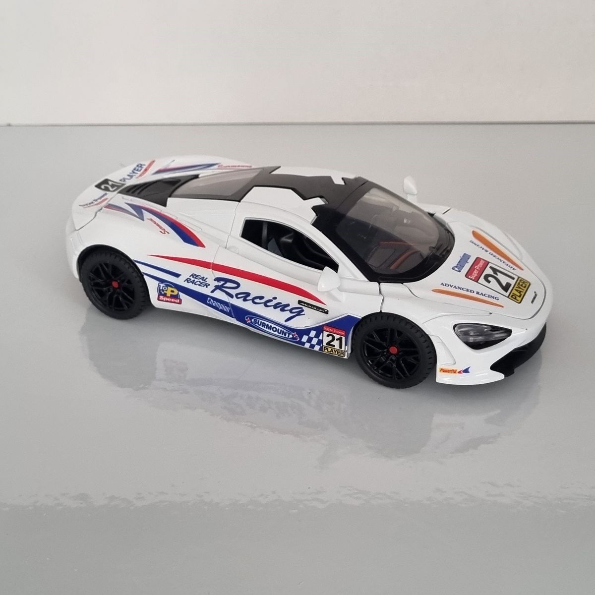 GENERICO - Mclaren 720 S GT Auto Escala 124 Diecast Sonido Y Luz