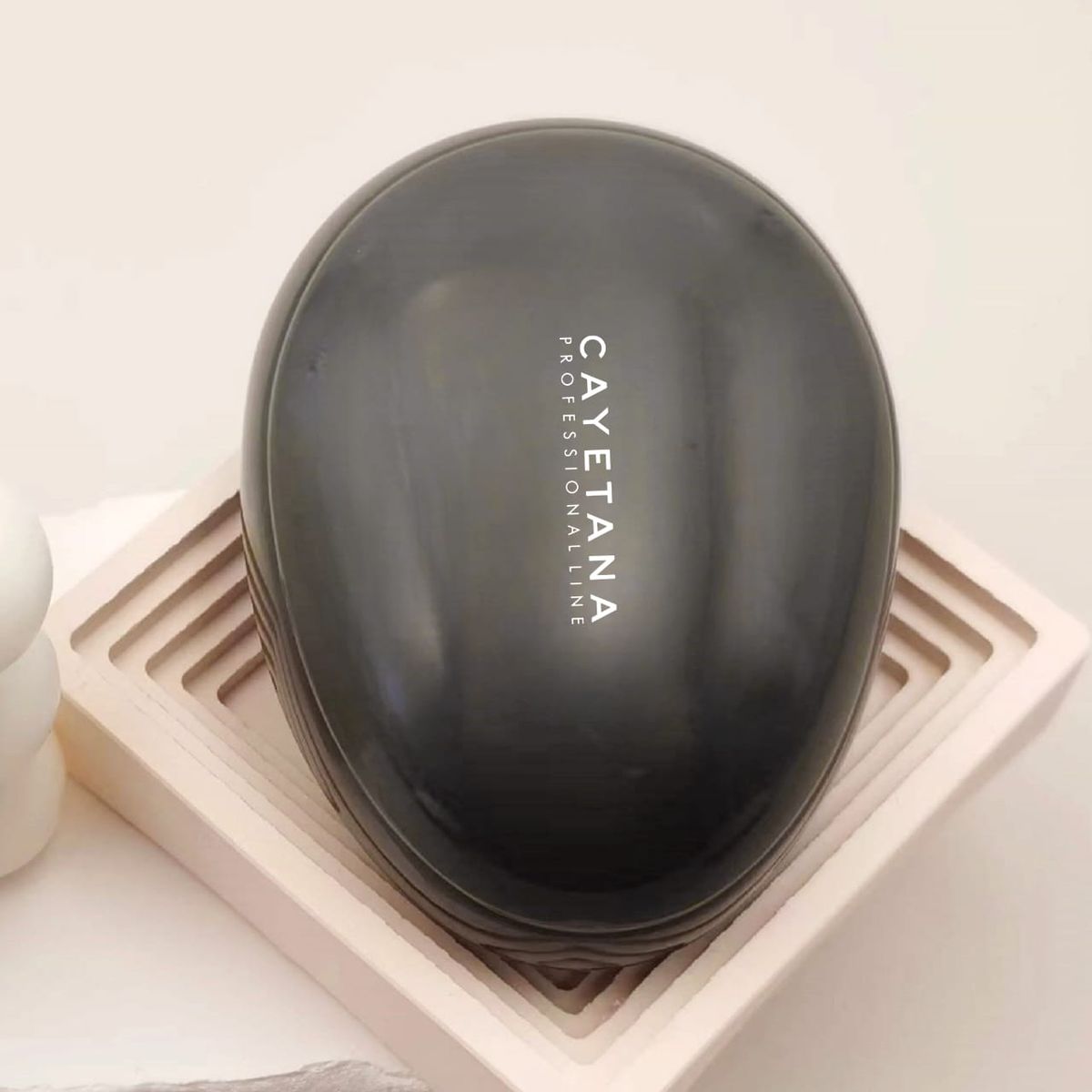 CAYETANA - PEINE MASAJEDOR DESENREDANTE HUEVO COLOR NEGRO