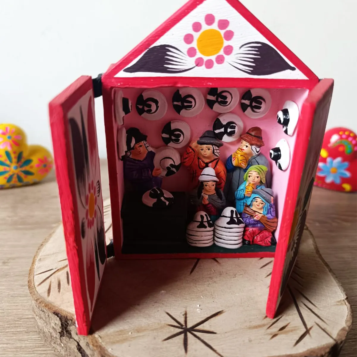 GENERICO - Artesanía Retablo Ayacuchano 14 x 14 cms