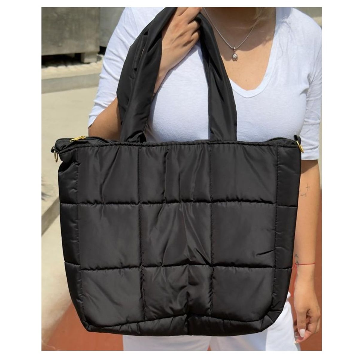 MORITA BAG STORE - BOLSO PUFFER MUJER UNIVERSITARIO NEGRO