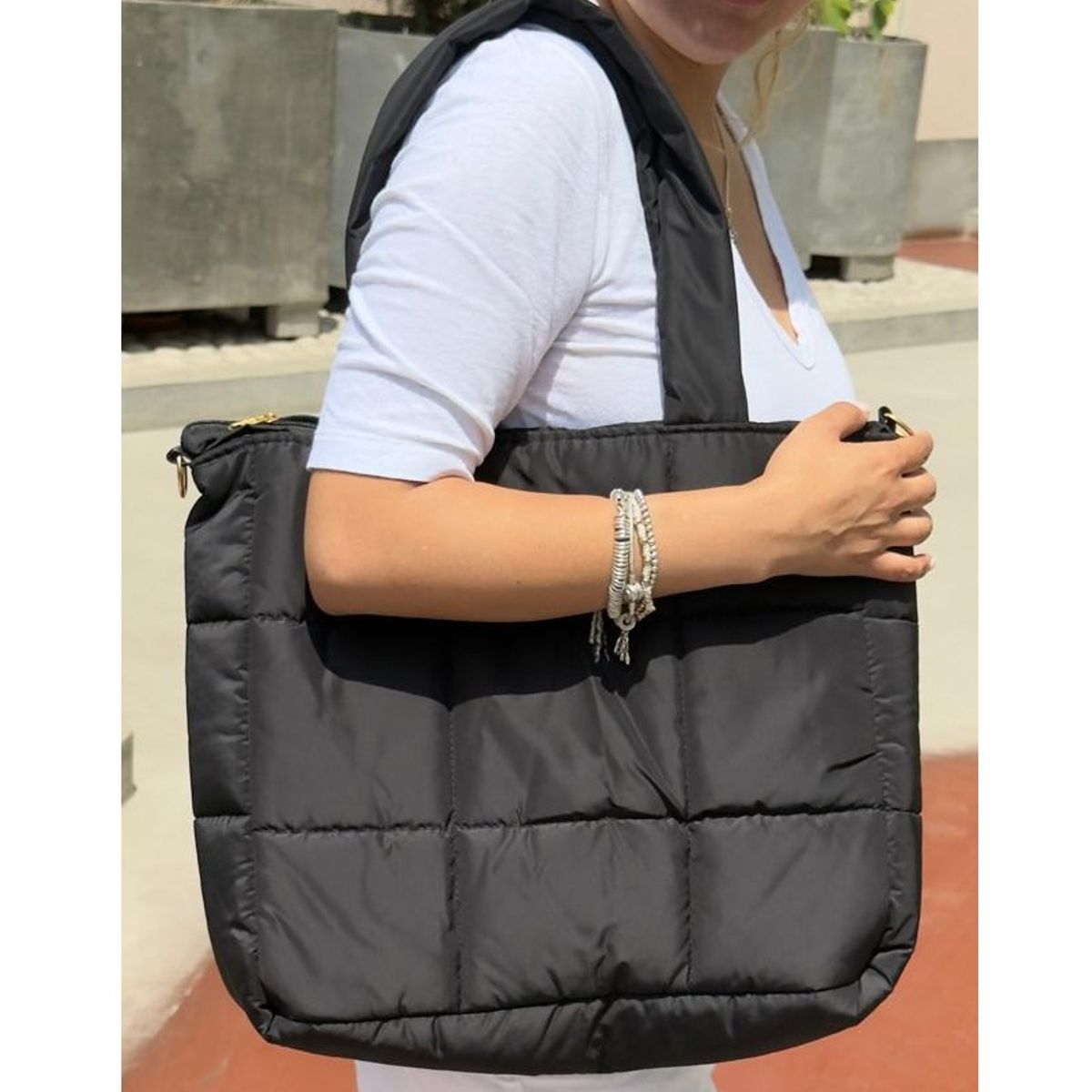 MORITA BAG STORE - BOLSO PUFFER MUJER UNIVERSITARIO NEGRO