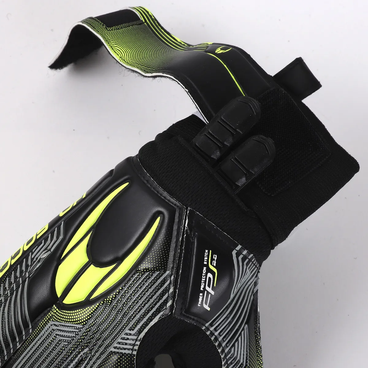 HO SOCCER - GUANTE DE ARQUERO ONE FLAT PROTEK BLADE BLACK