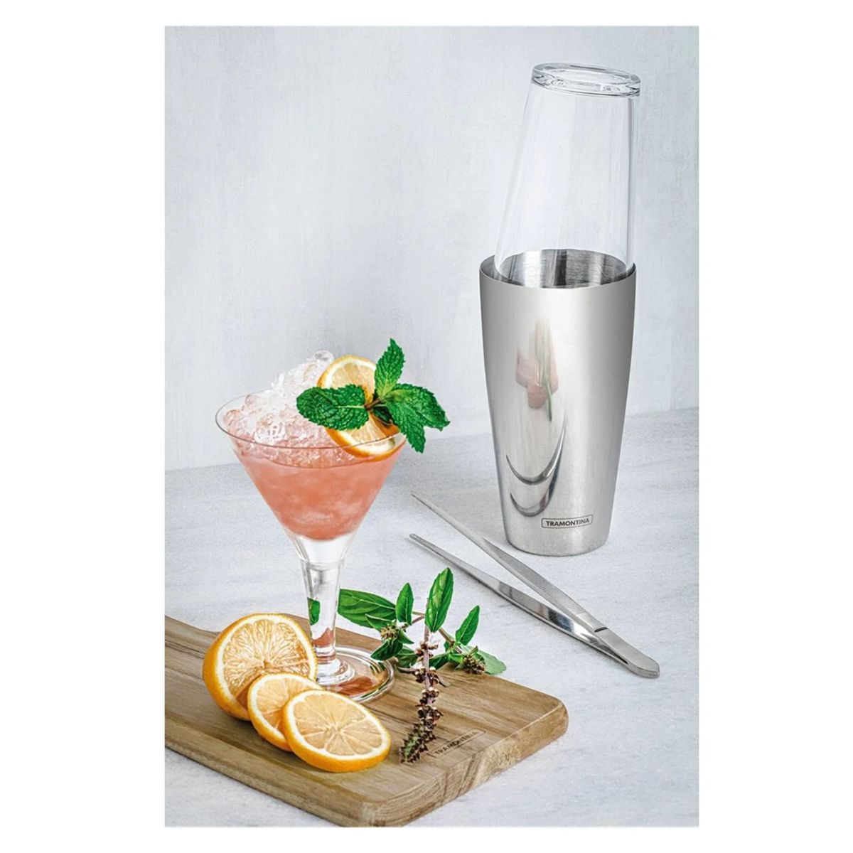 TRAMONTINA - COCTELERA TRAMONTINA BOSTON CON TAPA DE VIDRIO 0.70 LT