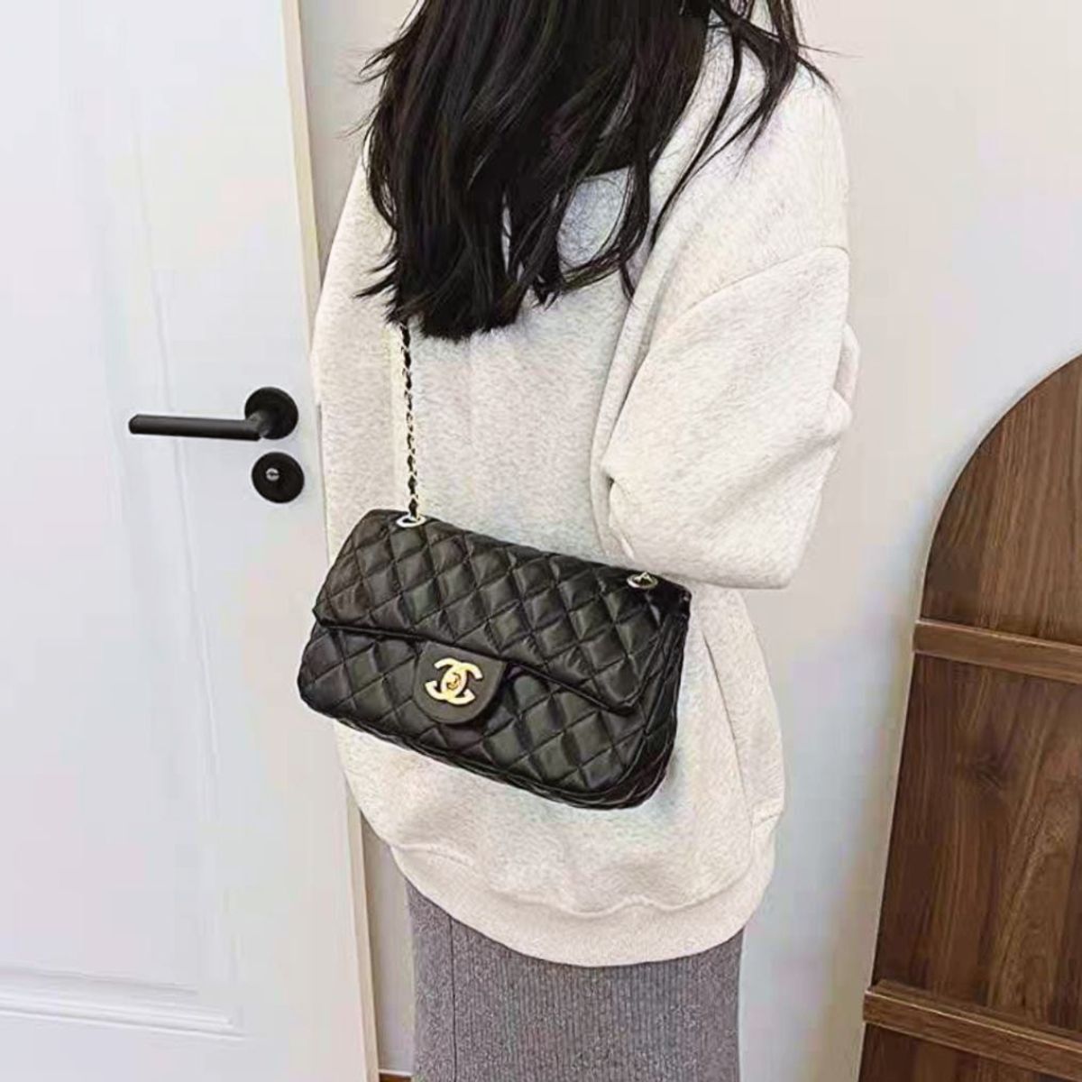 GENERICO - Cartera Channely de Cuero PU