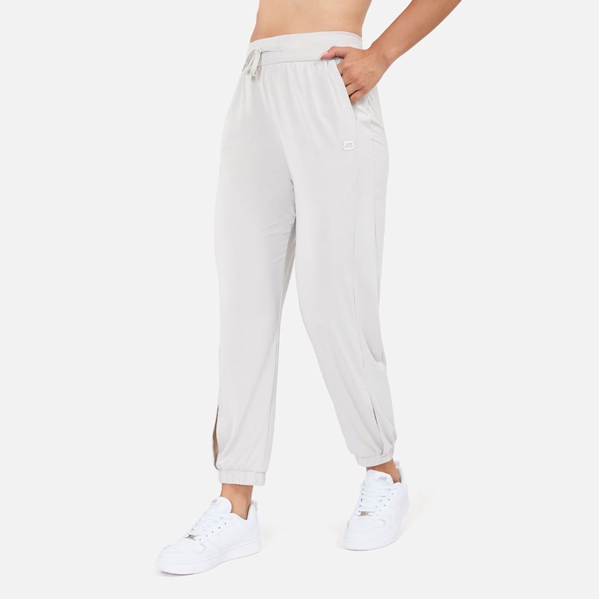 NEW ATHLETIC - Jogger New Athletic Flaps Gris Claro Mujer