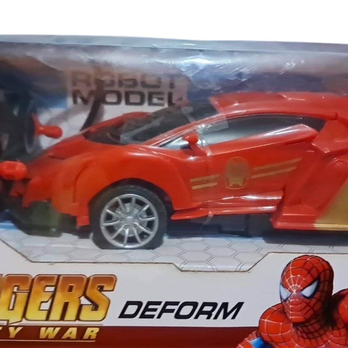 GENERICO - AUTO A CONTROL REMOTO TRASNFORMA EN ROBOT