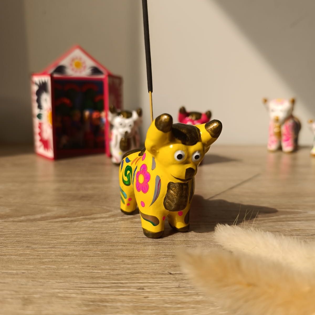 GENERICO - Artesanía Torito de Pucará Multicolor 6 x 6,5