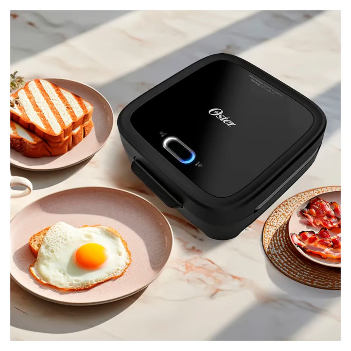 OSTER - Sandwichera Oster CKSTSM400 Negro