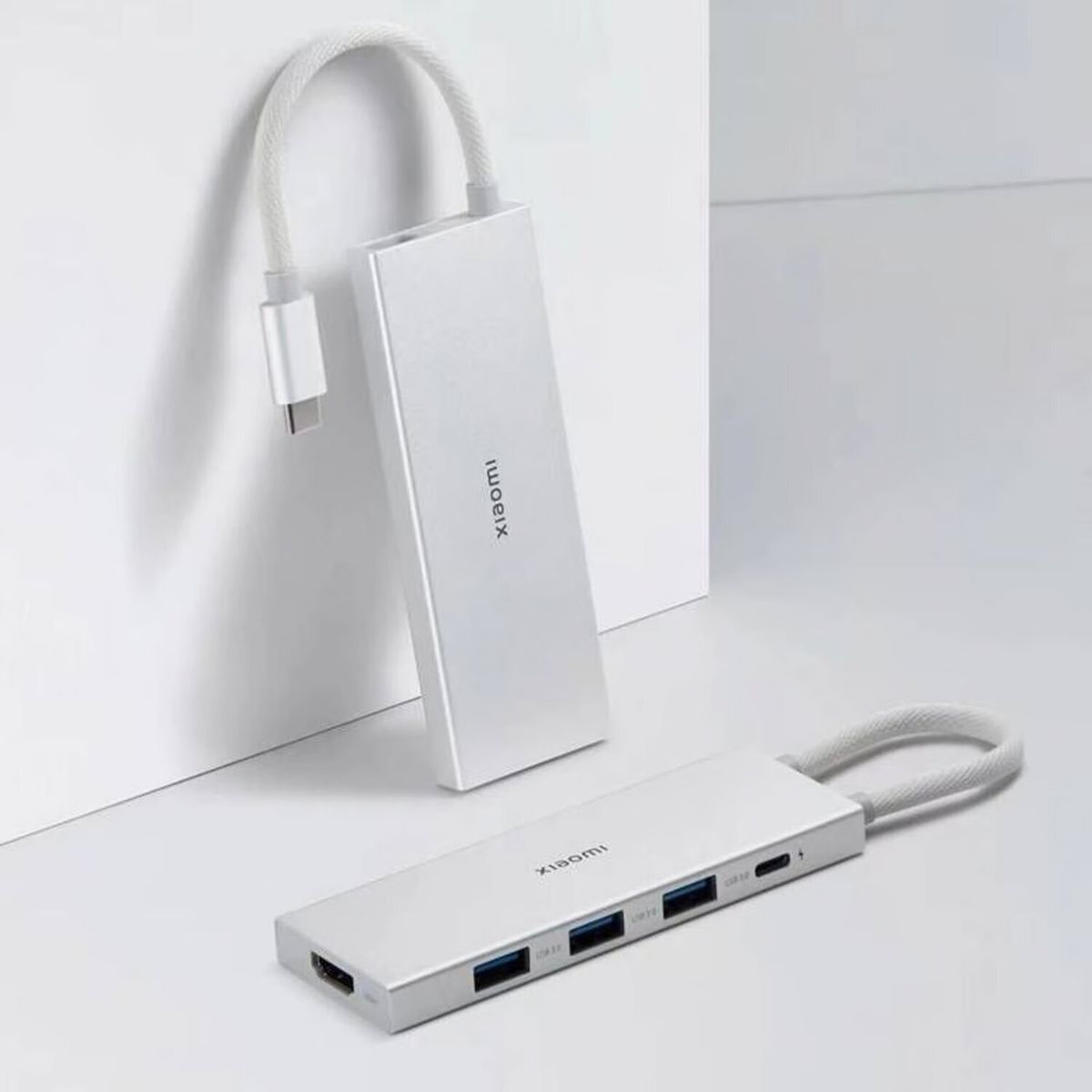 XIAOMI - Hub Xiaomi USB Tipo C Docking Station 5 en 1 Streaming 4K USB 3.0