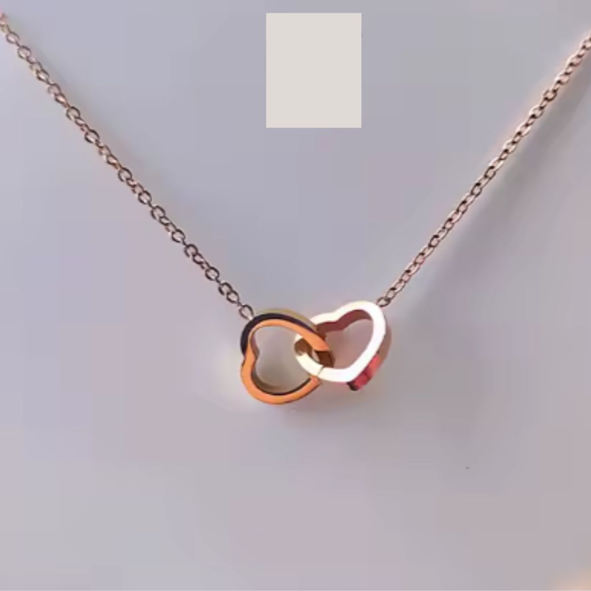 GENERICO - Collar Lazo Infinito  Elegancia y conexión eterna