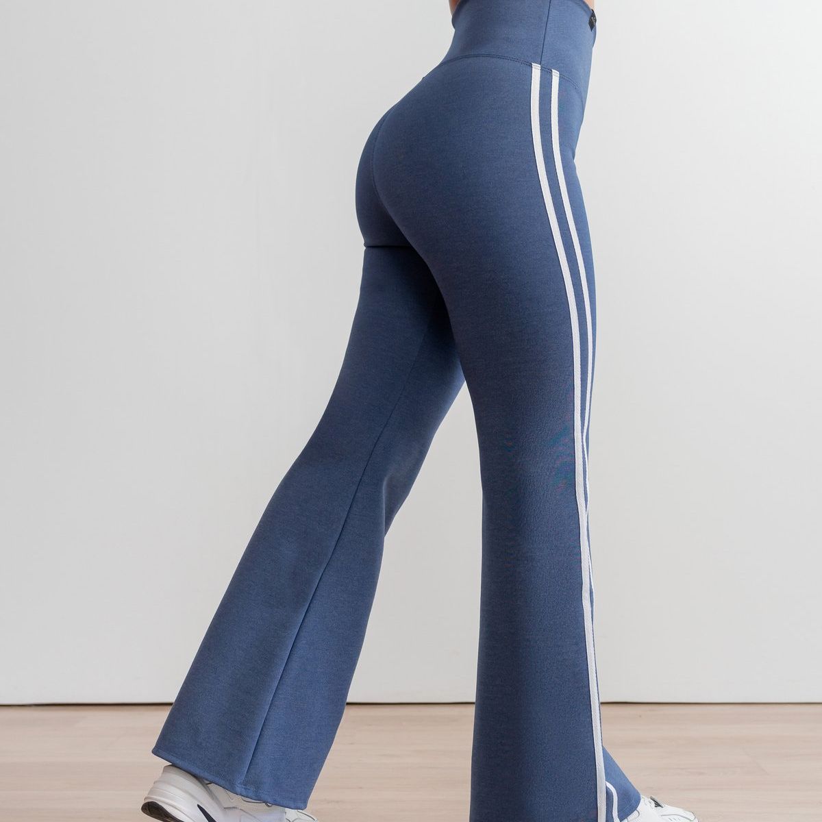 ALYNN - Pantalón FAJERO FLARE PANTS mujer