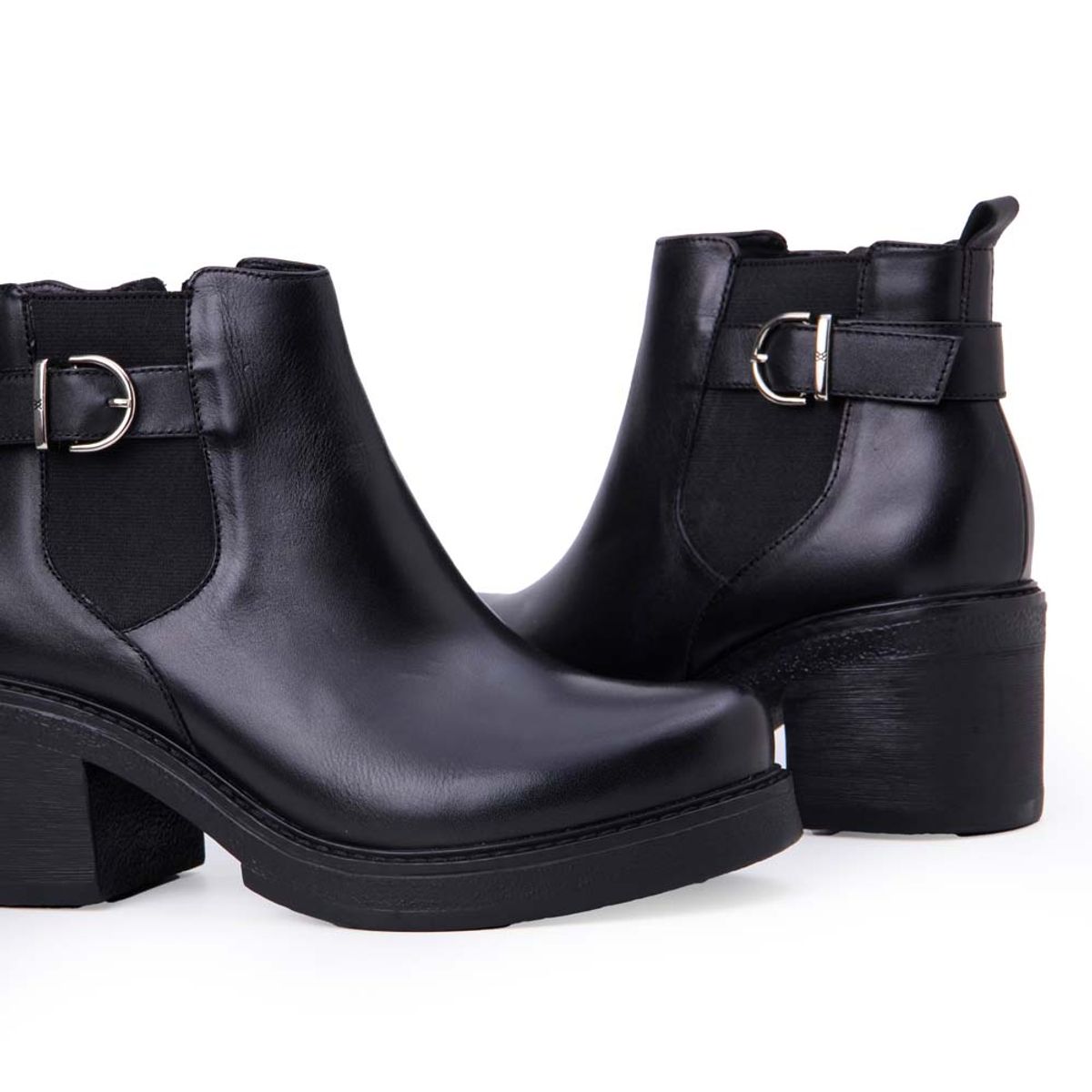 VIALE - Botín Jodhpur Casual SOFI-2541 Negro Viale Cuero