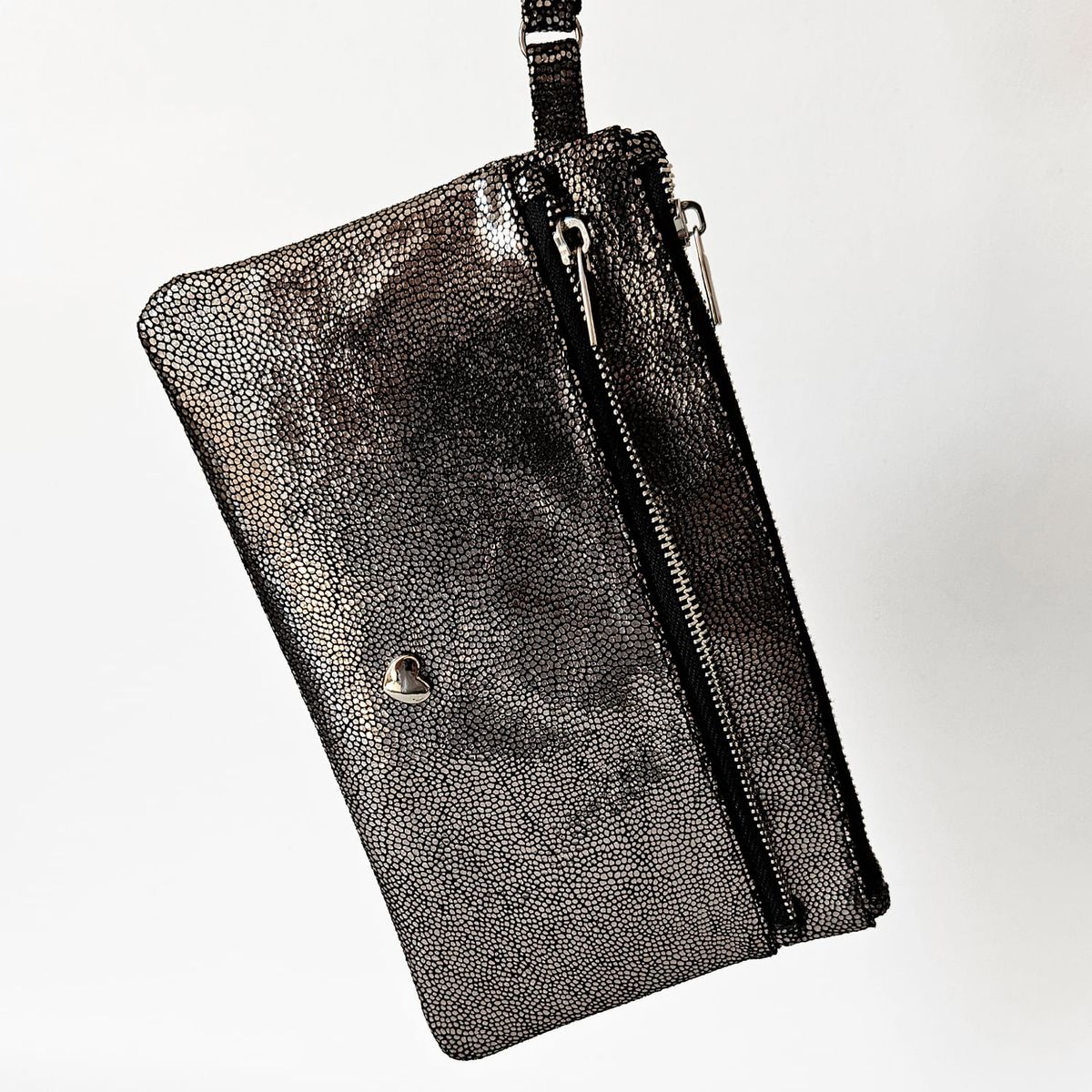 IRISABA - CARTERA DE MANO DE CUERO IRISABA PARA MUJER CASSANDRA NEGRO PELTRE