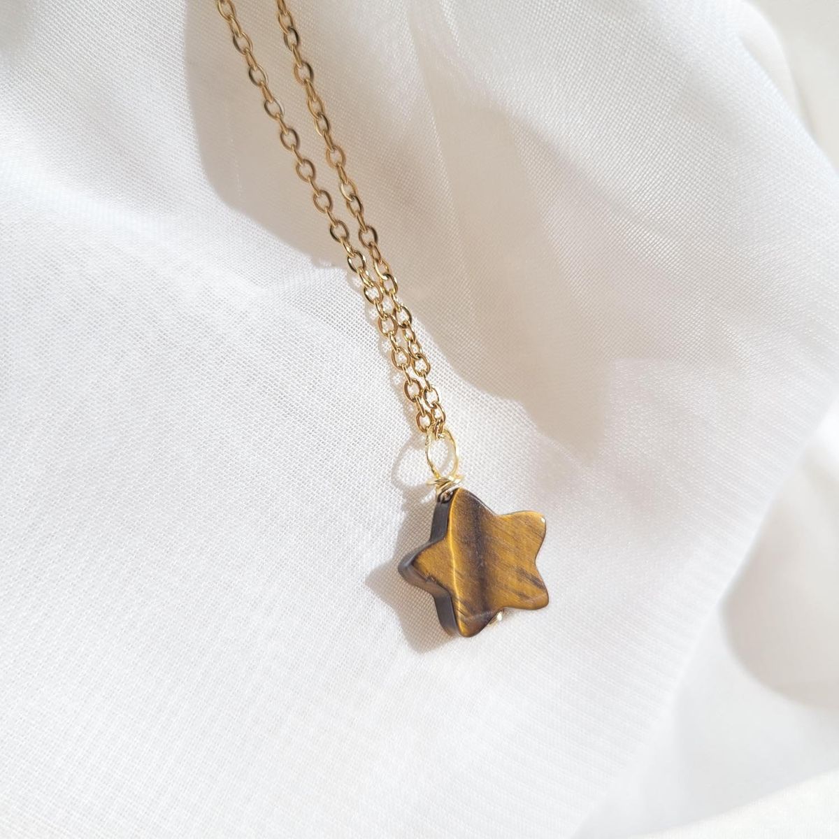 INTUERI - Collar Estrella Ojo de Tigre Acero