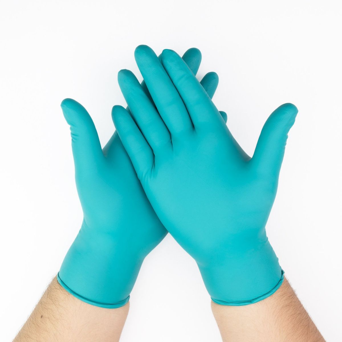 GENERICO - Guantes de Nitrilo Alto Riesgo de 6 GR Verdes Talla L CAJA 100 UND