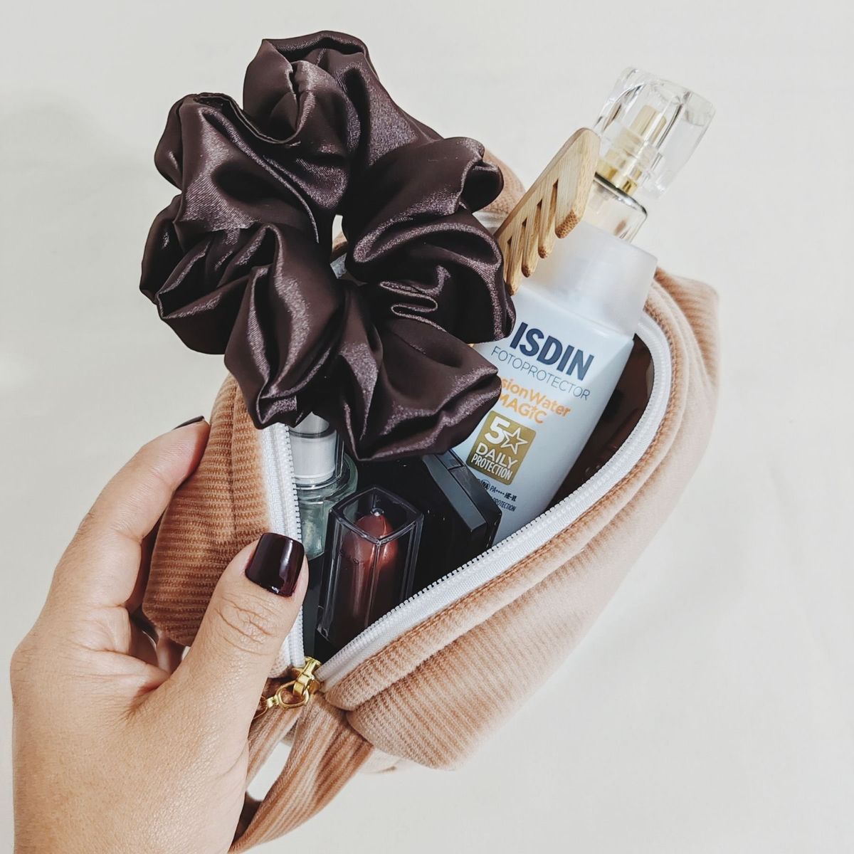 GENERICO - Neceser Porta Cosmético Small 17 cm x 10 cm x 10 cm - Color Topo